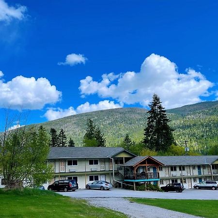 Kokanee Glacier Resort Нелсън Екстериор снимка